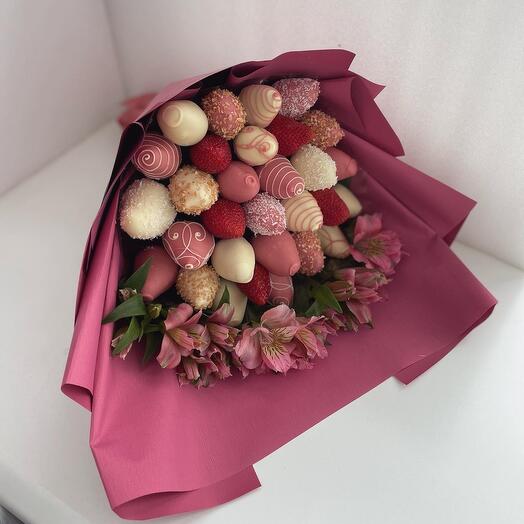 Ramo de fresa con alstroemeria
