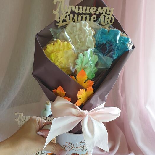 Пряничный букет в стакане