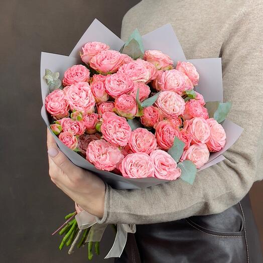 Bouquet of bush peony roses Madame Bombastic 15