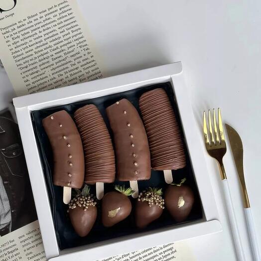 Клубнично-банановый бокс "Чарли"