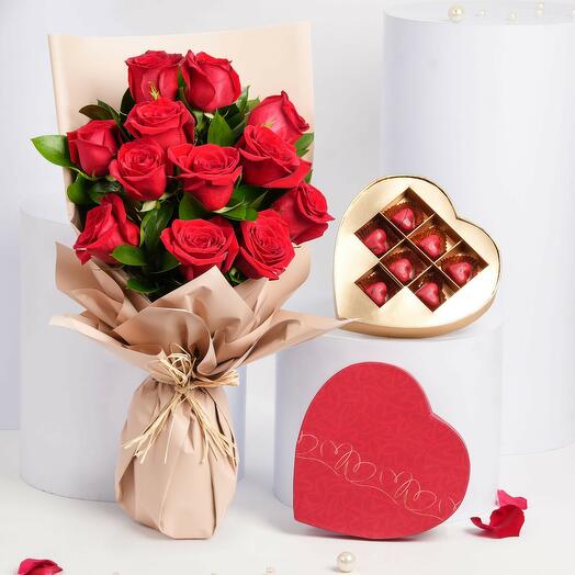 Love Expression Valentine 12 Roses With Chocolate