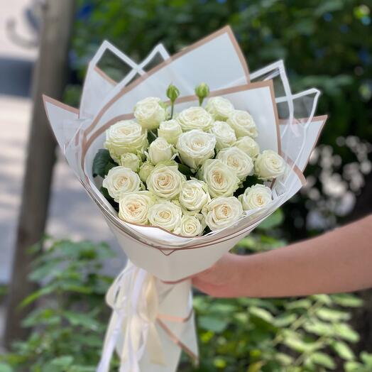 Кустовые розы Mis