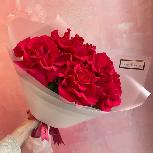 Букет из ярких французских роз