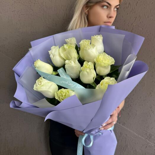 Ramo de 13 rosas blancas Ecuador