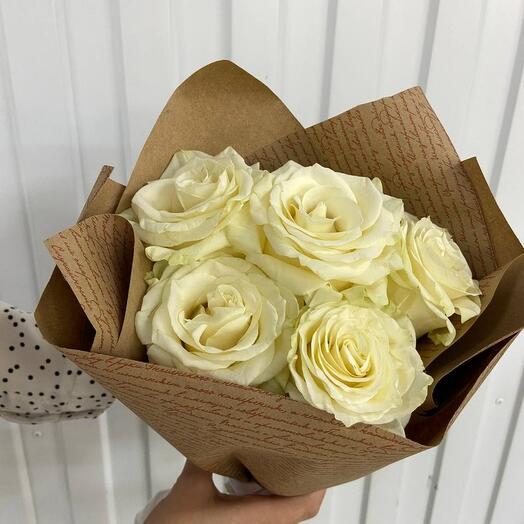 5 roses