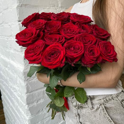 Bouquet of flowers 8 - Red roses 19 pcs