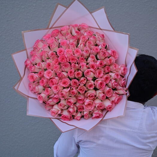 101 Jumilia Roses Bouquet