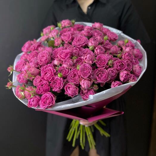 Мисти баблз. Букет из 21 кустовой розы