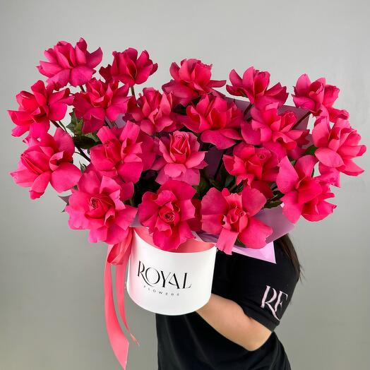 Фирменная композиция из 19 роз