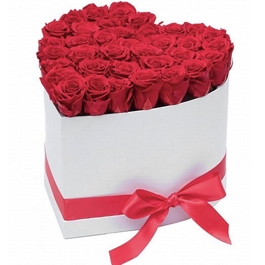 RED ROSES IN HEART BOX