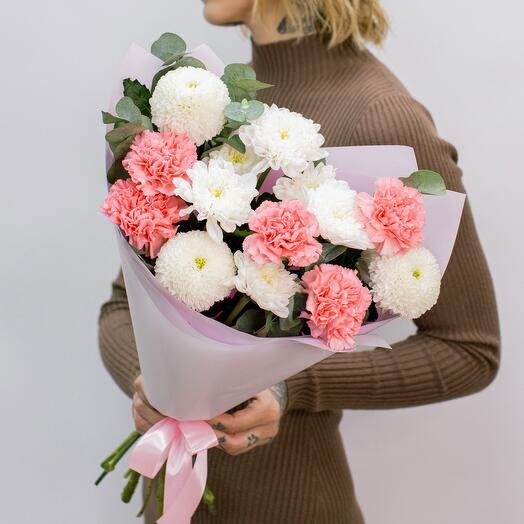 Букет из Хризантем,Диантусов и Эвкалипта 💗