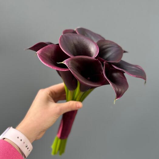 Букет невесты из темной каллы 🖤