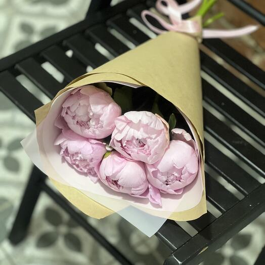 Пионы в кулечке