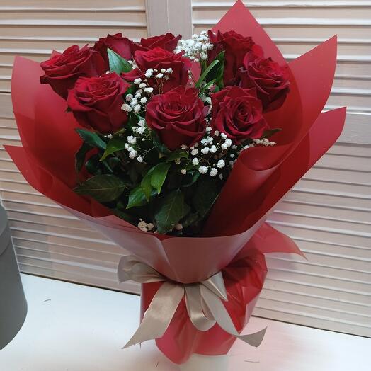 Bouquet of 9 red roses