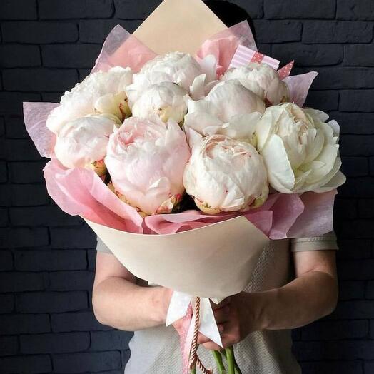 Bouquet of delicate peonies