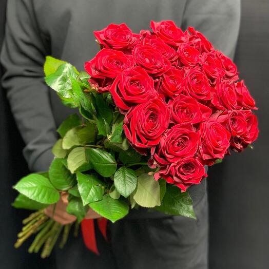 Красные розы 21 шт
