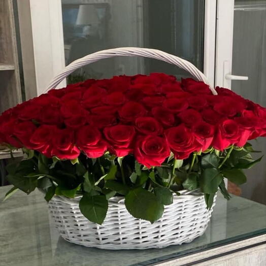 Basket roses