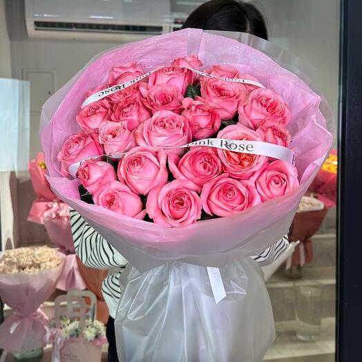 Пионовидные розы