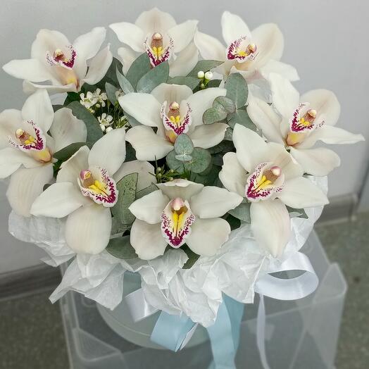 Цветы в коробке 16