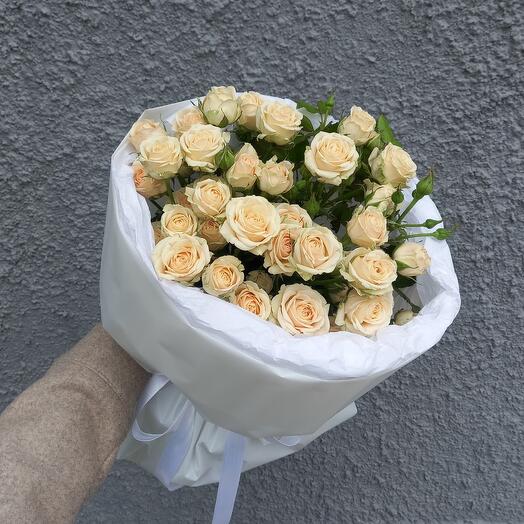 A delicate bouquet with a wish