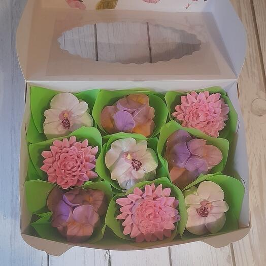 Зефирные цветы в коробке