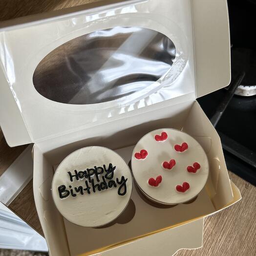 Трайфлы на день рождения с надписью