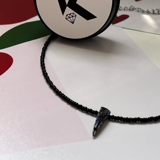 Чокер с ракушкой «Клык Василиска»