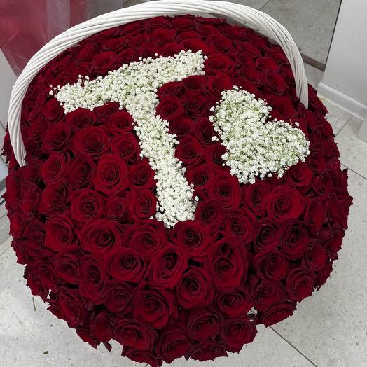 Розы в корзине с буквой 😍💣