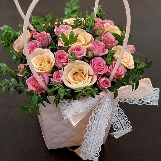 🌺 Сумочка с кустовыми розами 🌺