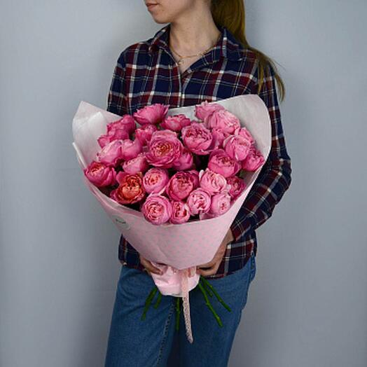 Букет из 11 кустовых пионовидных роз Juliet Cerise