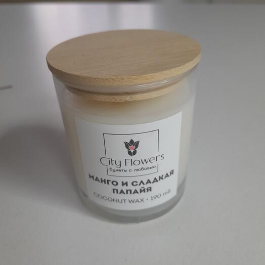 Свеча арома с деревянный  крышкой