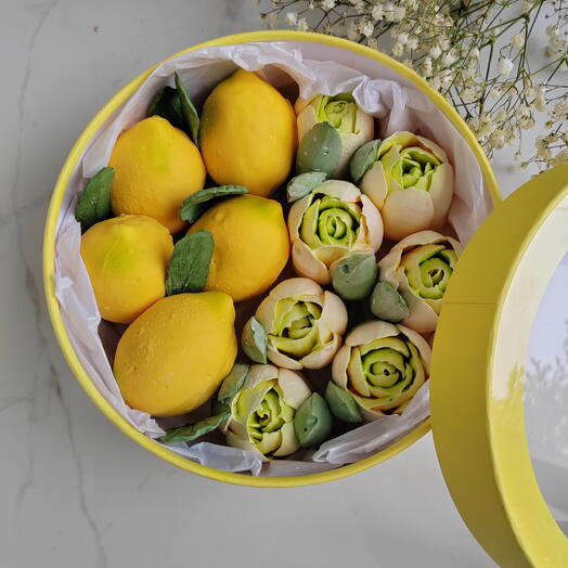 Съедобный подарок 🍋лимоны из зефира в шоколадной глазури и тюльпаны из зефира