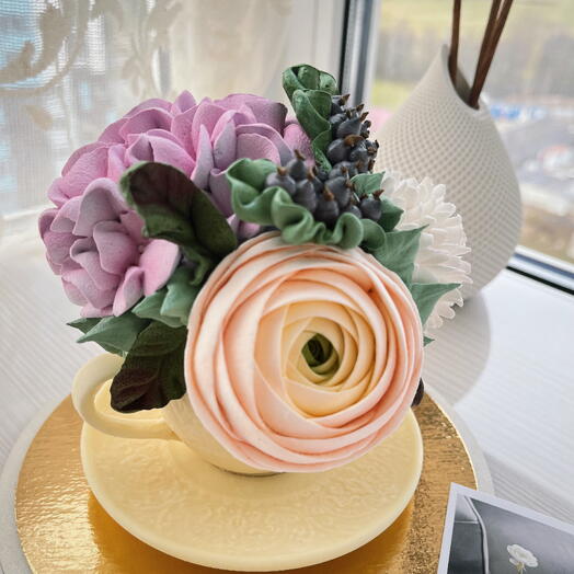 Шоколадная чайная пара с зефирными цветами для мамы