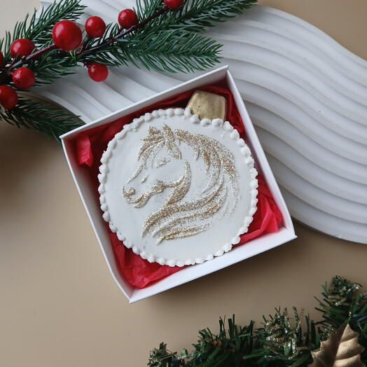 Новогодний пряник - елочная игрушка с лошадкой