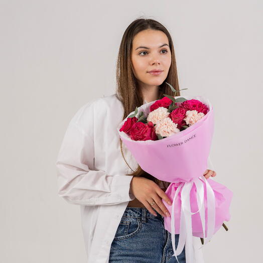 💕 Шикарный букет с доставкой - розы и диантус