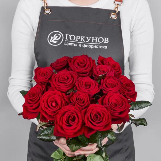 Букет из 15 роз Red Naomi