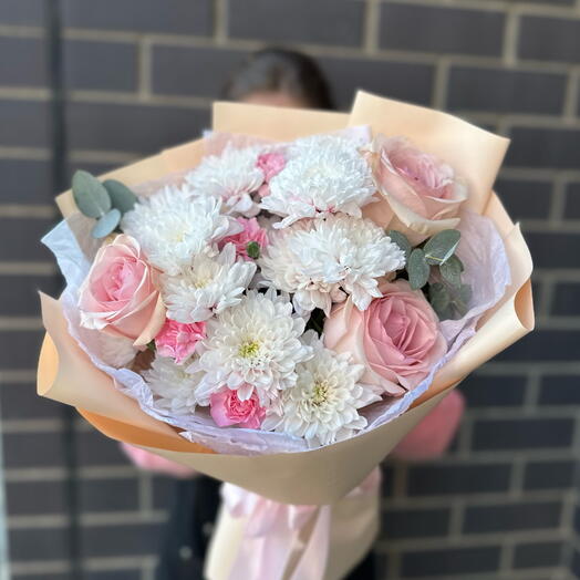 Нежный букет с хризантемой 💕
