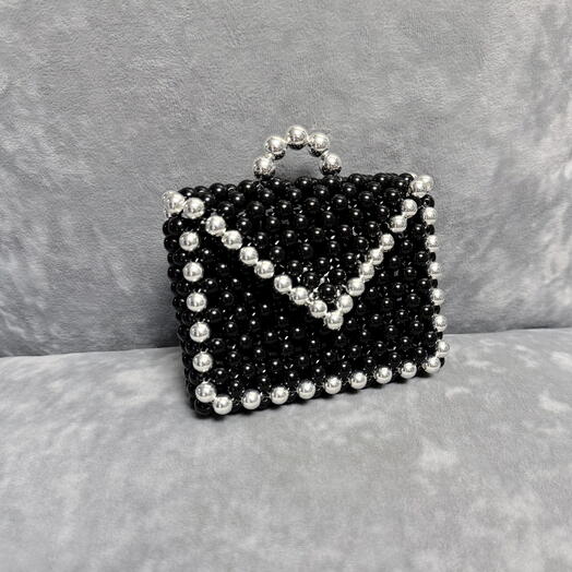 Кошелёк из бусин ручной работы