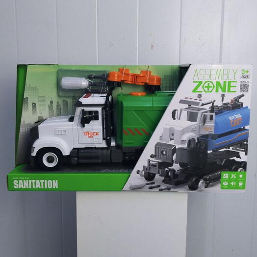 Машина-конструктор для мойки дорог, 3+