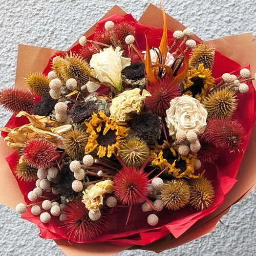 A bright bouquet of dried flowers
