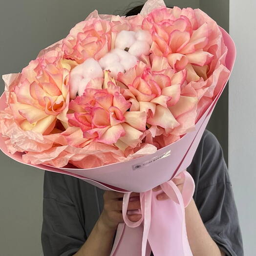 Букет из крупных роз с хлопком 🥰🥰