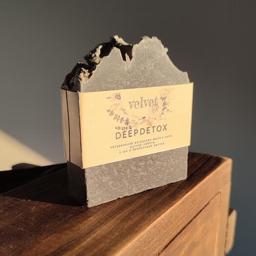 Чёрное мыло ручной работы "Deep detox"
