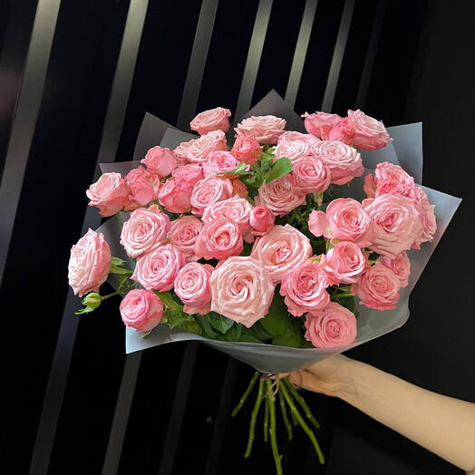 Букет из кустовых роз (9 шт.)💞
