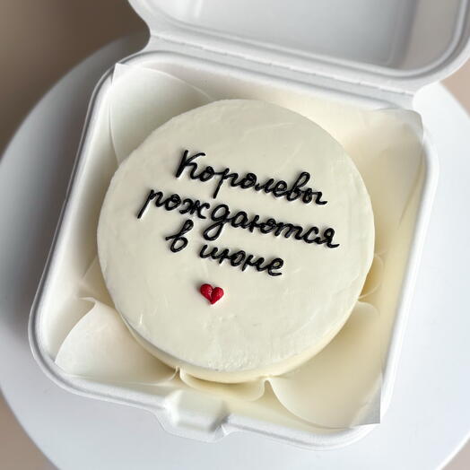 Бенто торт Королевы рождаются в июне