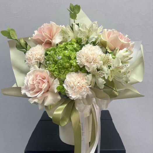 Композиция с гортензией