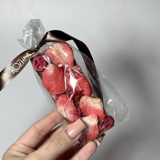 Плиточка мини с клубникой и клюквой