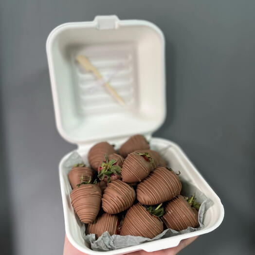 Бенто Клубника