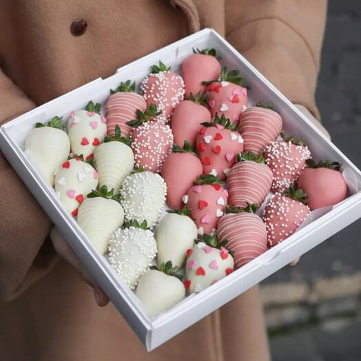 Клубничный бокс "Pink heaven"