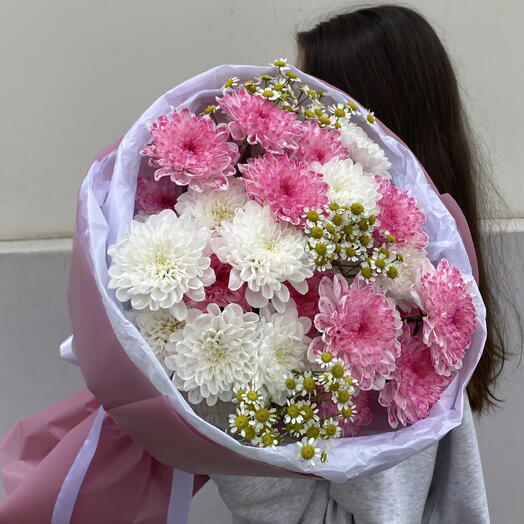 Дуо букет из хризантемы и ромашки 💗