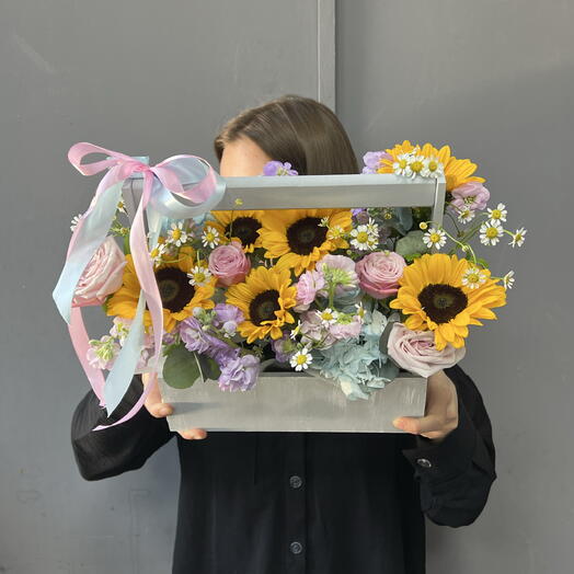 Яркая композиция с Подсолнухами и Маттиола 🌼